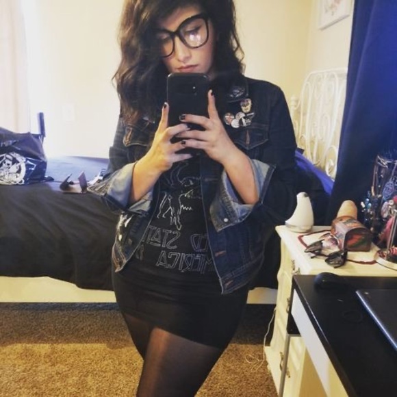 Meet your Posher, Maribel - Picture 1 of 1